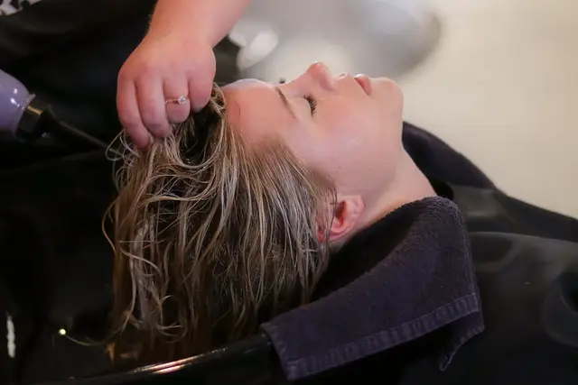 Reverse-Shampoo,reverse,shampoo,shampooing Reverse-Shampoo,reverse,shampoo,shampooing